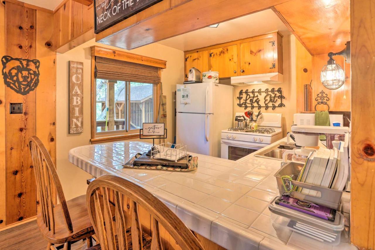Wrightwood Cabin With Cozy Interior! Eksteriør billede